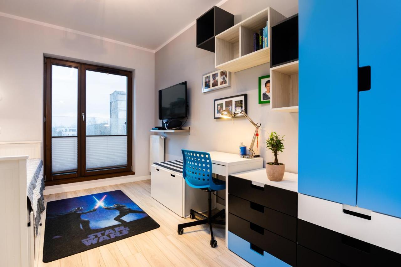 Elegant Business Accommodation With Parking - By Upstairs Krakow Exterior photo