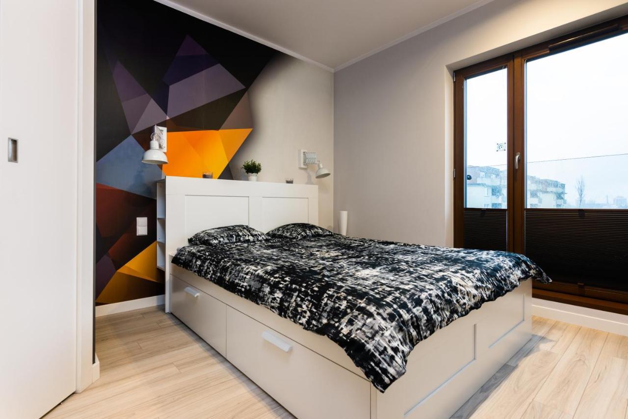Elegant Business Accommodation With Parking - By Upstairs Krakow Exterior photo